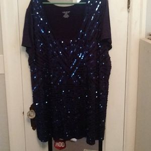 🎆Sparkly Navy Tshirt🎇